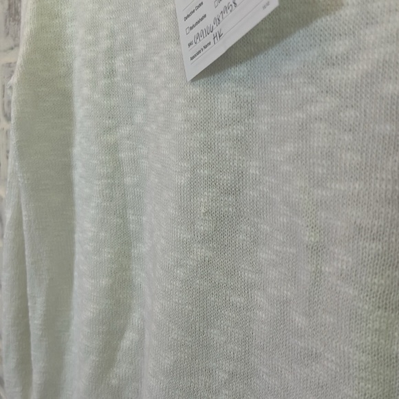 J.Crew Women’s XS Crewneck Beach Sweater White Long Sleeve Lightweight NWT READ - Picture 7 of 10